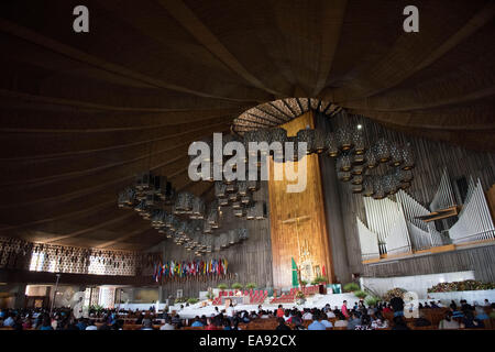 Neue Basilika der Jungfrau von Guadalupe, Mexiko-Stadt, Mexiko Stockfoto