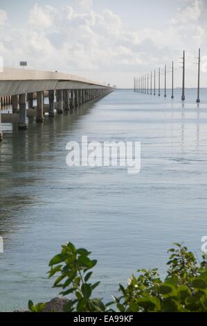 Seven Mile Bridge über Ocean Highway 1 Florida Keys Florida USA Stockfoto