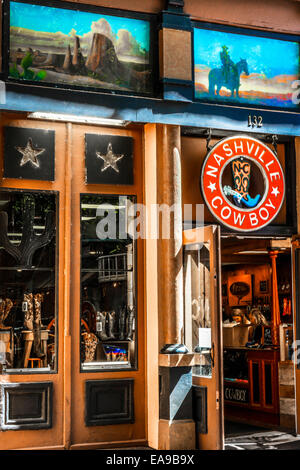 Nashville Cowboy Store verkauft einzigartig und trendy westliche Abnutzung und Stiefel in der Innenstadt von Nashville, TN, Music City USA Stockfoto