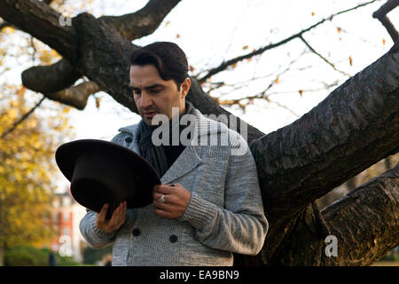 Kopenhagen, Dänemark, 9. November 2014: Iranische Exil Dokumentarist Ahmad Jalali Farahani (38), dem neuen Film "Wir sind Journalisten" hatte gerade es ist Premiere in Kopenhagen, ist aus einer Familie, wo politischer Verfolgung die schwersten Folgen gehabt haben: sein Vater, ein Künstler und Kommunist, auf der Straße von der Sicherheitspolizei ermordet wurde und das gleiche passierte Jahre später für seine Mutter. Er stellte in einem Waisenhaus weggelaufen, nahm Arbeit auf dem Basar in Teheran. Bildnachweis: OJPHOTOS/Alamy Live-Nachrichten Stockfoto