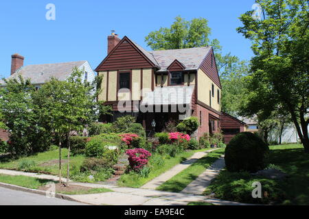 Tudor Revival Haus, Jamaica Estates, Queens, New York Stockfoto