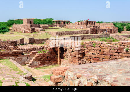 Ruinen von Tempeln der antiken Stadt von Mandor, Jodhpur, Rajasthan, Indien Stockfoto