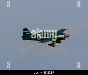 LeVier kosmischen Wind Leichtflugzeug G-ARUL fliegen auf Old Warden Flugplatz im Jahr 2014 Stockfoto