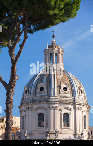 Kirche von Santa Maria di Loreto, Rom, Latium, Italien Stockfoto