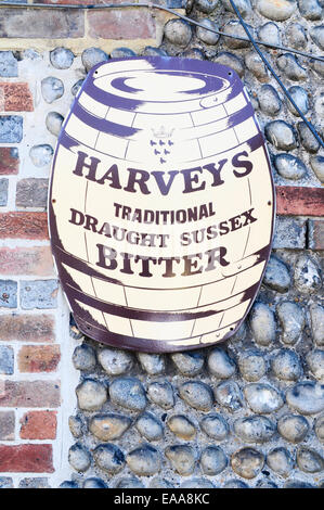 "Harveys" Bitter Zeichen in der "Harveys" Brauerei in Lewes, Sussex Stockfoto