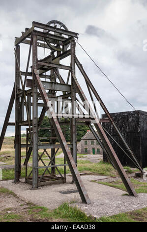 Elster führen Mine ein stillgelegtes Bergwerk in der Nähe von Sheldon im Peak District, Derbyshire. Stockfoto