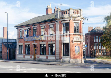 Tippen Sie auf Spezialisten Bier und Spirit House ist Besitz der Derby Brewing Company Stockfoto