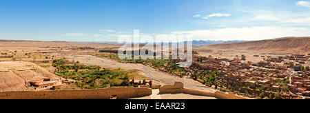 Panoramablick von Ait Benhaddou Berberdorf in Marokko Stockfoto