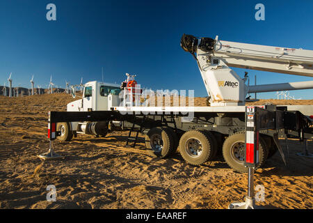 Bestandteil der Tehachapi Pass Wind farm, das erste groß angelegte Wind Farmgebiet entwickelt in den USA, California, USA. Stockfoto