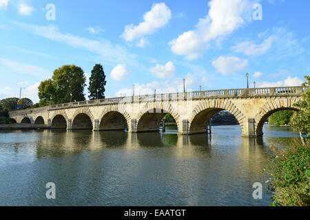 18. Jahrhundert Maidenhead Brücke, Maidenhead, Berkshire, England, Vereinigtes Königreich Stockfoto