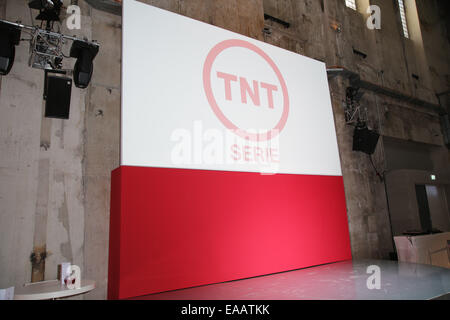 Prominente Teilnehmer der 5. Geburtstagsparty TV-Kanal TNT Serie an Kesselhalle.  Mitwirkende: Lage wo: München wenn: 8. Mai 2014 Stockfoto