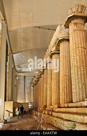 Tempel des Apollo Epikur, abgedeckt durch ein schützendes Zelt bei Vasses, Peloponnes, Griechenland Stockfoto