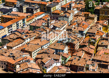 Riva Del Garda Dächer aus Bastione Fort Stockfoto