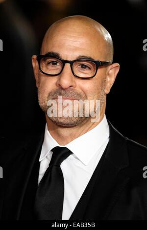 London, UK. 10. November 2014. Stanley Tucci besucht die Weltpremiere von The Hunger Games: Mockingjay Teil 1 auf 11.10.2014 im ODEON Leicester Square, London. Personen im Bild: Stanley Tucci. Bildnachweis: Julie Edwards/Alamy Live-Nachrichten Stockfoto