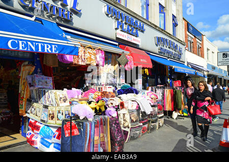 Universelle Shopping Center, Broadway, Southall, London Borough of Ealing, Greater London, England, United Kingdom Stockfoto