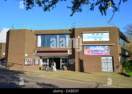 Watersmeet Theater, High Street, Rickmansworth, Hertfordshire, England, Vereinigtes Königreich Stockfoto
