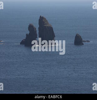 Die Drongs vor der Küste von Northmavine Shetland Schottland Juni 2014 Stockfoto