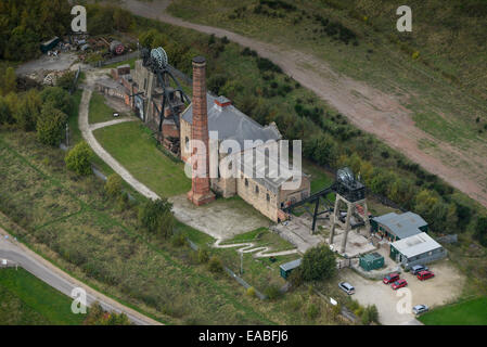 Eine Luftaufnahme des Pleasley Colliery, jetzt ein Bergbaumuseum in Derbyshire, Großbritannien Stockfoto