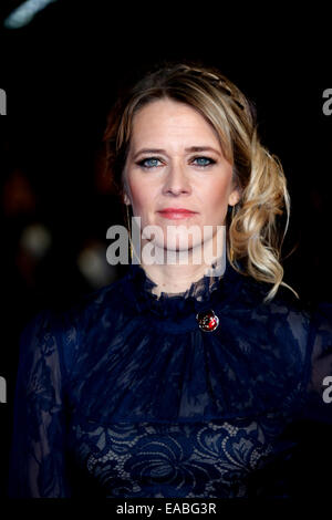 London, Großbritannien. 11. November 2014. Edith Bowman besucht die Weltpremiere von The Hunger Games: Mockingjay Teil 1 11. November 2014 in London, Großbritannien. Foto: Hubert Boesl Live News WIRE SERVICE/Dpa/Alamy Stockfoto