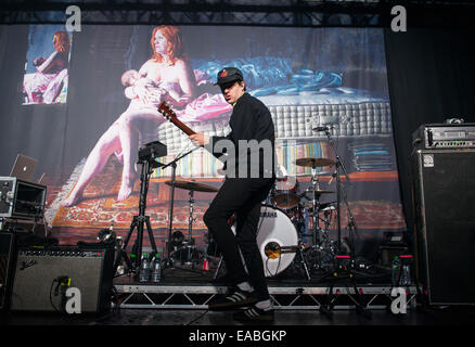 Jamie T führt auf den Barrowlands Ballroom am 10. November 2014 in Glasgow, Schottland © Sam Kovak/Alamy Stockfoto