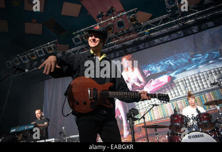 Jamie T führt auf den Barrowlands Ballroom am 10. November 2014 in Glasgow, Schottland © Sam Kovak/Alamy Stockfoto