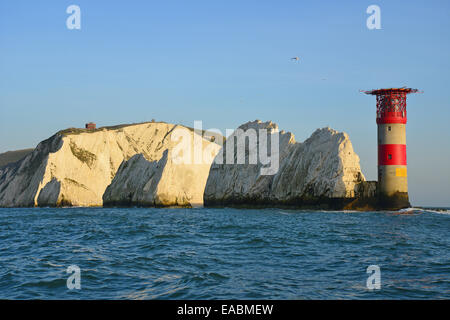 Die Nadeln und Nadeln Leuchtturm, Isle Of Wight, England, Vereinigtes Königreich Stockfoto