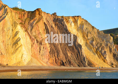 Multi-Coloured sand Klippen, Alum Bay, Isle Of Wight, England, Vereinigtes Königreich Stockfoto