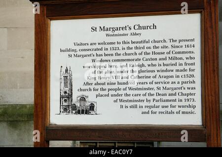 St Margaret's Church Westminster Abbey Touristeninformation Schild, das in der City of Westminster in der Stadt London ist England GB UK 2014 Stockfoto