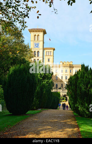 Garten Terrasse und einen Garten, Osborne House, East Cowes, Isle Of Wight, England, Vereinigtes Königreich Stockfoto