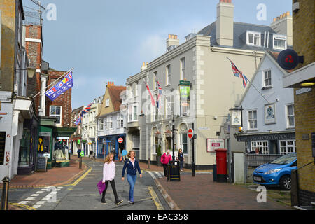 High Street, Cowes, Isle Of Wight, England, Vereinigtes Königreich Stockfoto