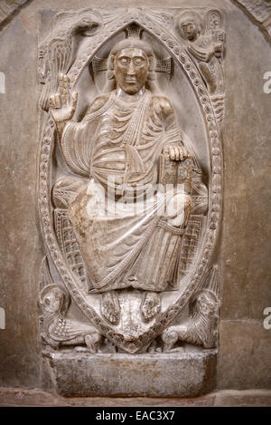 Romanische Basrelief oder Schnitzen von Jesus Christus in der Krypta der Basilika Saint-Sernin oder kirchlichen Toulouse Frankreich Stockfoto