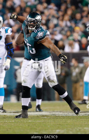 10. November 2014: Philadelphia Eagles innen Linebacker Mychal Kendricks (95) reagiert auf seinen Sack während der NFL-Spiel zwischen den Carolina Panthers und Philadelphia Eagles am Lincoln Financial Field in Philadelphia, Pennsylvania. Die Philadelphia Eagles gewann 45 21. Stockfoto