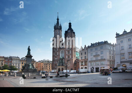 Krakow.Market Platz in der Altstadt. Adam Mickiewicz Denkmal. Stockfoto