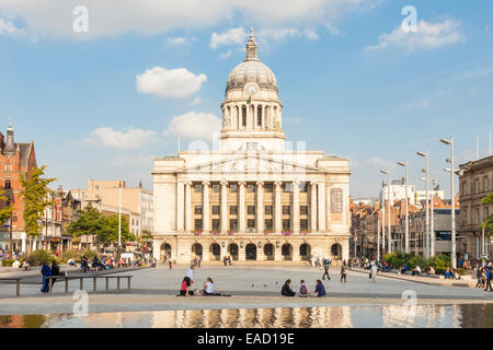 Das Rathaus im alten Markt Platz, Nottingham, England, UK Stockfoto