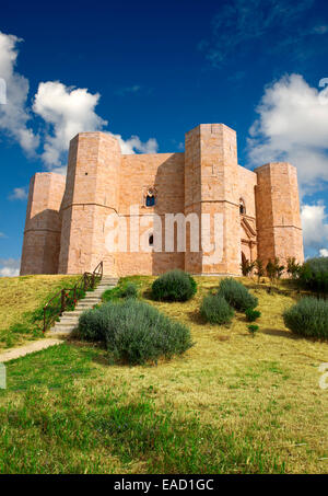 Castel del Monte, eine achteckige Burg, Andria, Apulien, Italien Stockfoto