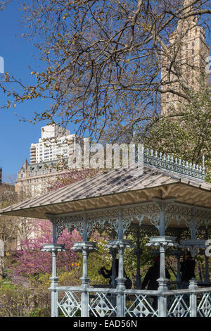 Damen-Pavillon, Hernshead, Central Park, New York Stockfoto