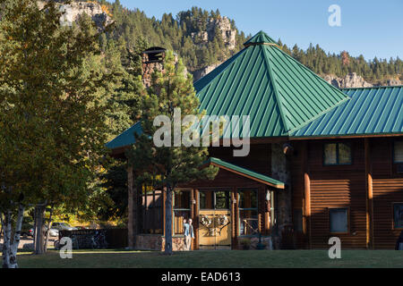 Front-Eingang, Spearfish Canyon Lodge, Spearfish Canyon, Black Hills National Forest, SD, USA Stockfoto