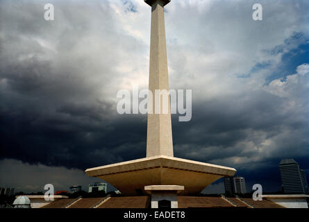 National Monument der Unabhängigkeit in Merdeka Square in Jakarta auf Java in Indonesien in Südostasien im Fernen Osten. Tourismus touristische Site Reisen Stockfoto