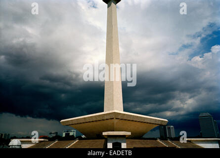 National Monument der Unabhängigkeit in Merdeka Square in Jakarta auf Java in Indonesien in Südostasien im Fernen Osten. Tourismus touristische Site Reisen Stockfoto