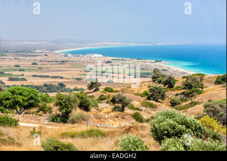 Ackerland auf Küste von Episkopi Bucht in der Nähe von Lemesos auf Zypern Stockfoto