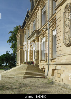 Außenseite des The Chateau Rousseau de Sipian, am Valeyrac in der Region Bordeaux, Frankreich Stockfoto