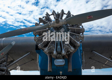 Radial Aircraft Engine und propellor von Fort Tri-Motor vintage Airliner Stockfoto