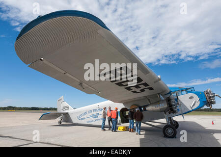 Ford Tri-Motor Vintage Passagierflugzeug Stockfoto