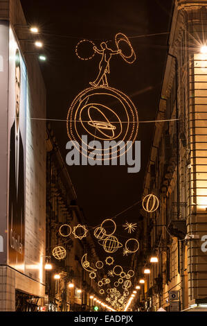 Turin, Italien. 12. November 2014. Italien Piemont Turin "Luci d' in Via Garibaldi - Palomar - von Giulio Paolini Credit: wirklich Easy Star/Alamy Live News Stockfoto