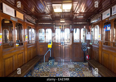 Santa Justa Aufzug Elevador de Santa Justa und Elevador Carmo, Interieur, Baixa, Lissabon, Distrikt Lissabon, Portugal Stockfoto