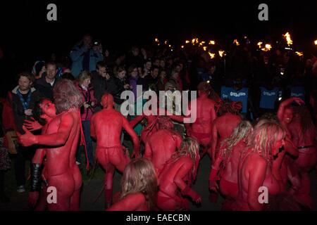 am 30. April Beltane Edinburgh Feuerfestival Prozession in Calton Hill, Edinburgh, Beltane, Beltane Fire Festival Beltane Feuer, Stockfoto