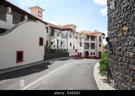 Marina Resort am konisch auf Ostküste der Insel Madeira, Portugal Stockfoto