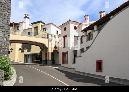 Marina Resort am konisch auf Ostküste der Insel Madeira, Portugal Stockfoto