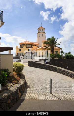 Marina Resort am konisch auf Ostküste der Insel Madeira, Portugal Stockfoto