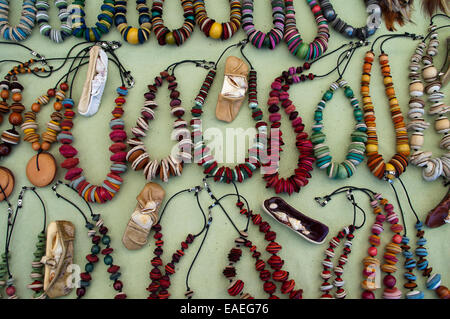 Verschiedenen Schmuck und Halsketten, fotografiert in Zrenjanin 27. September 2014 Stockfoto
